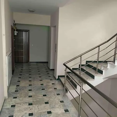Appartement , *
